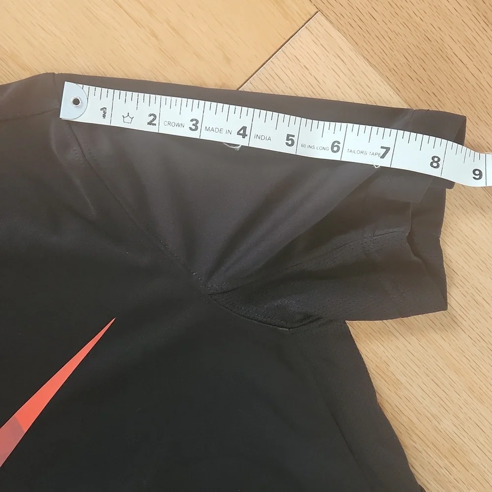 NIKE DRI- FIT short sleeves Tee black Large